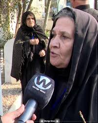 "کورەکەم زانکۆی تەواو کرد و ژنم بۆ مارەکرد، ئەوان بە فیشەکێک داواکانیان  سکوت کرد", دایکی شەهید هەردی لەساڵیادی 17 شوباتدا دەڵیت : وا ئەزانم ئێستایە  کە کورەکەم شەهیدبوو ، وەعدم کرد لە دوای مردنی ئیتر ...