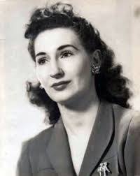 Jean Yoder's Instagram, Twitter & Facebook