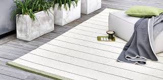 Seit 1999 webt das schwedische designhaus pappelina seine herrlich. Pappelina Teppiche Fur Indoor Outdoor Online Kaufen I Fiolini De