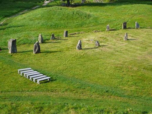 Großsteingräber und Megalithbauwerke - Anundshoeg