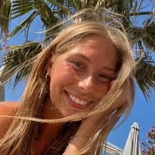 Andrea Persson's Instagram, Twitter & Facebook