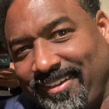 Calvin Brock (@theboxingbanker)