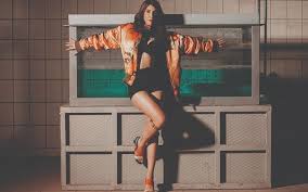 Makbule hande özyener, better known by her stage name hande yener, is a turkish singer. Son Iki Yilin Sampiyonu Hande Yener Gaziantep Pusula Gazetesi