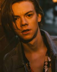 thomas brodie sangster, beautiful and photoshoot