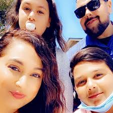 Jeremy Littlejohn's Instagram, Twitter & Facebook