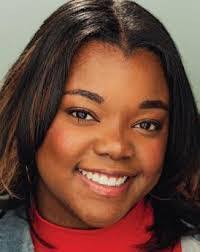 Allyson Farmer's Instagram, Twitter & Facebook