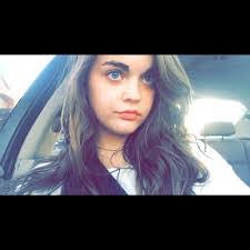 Elizabeth Eldred's Instagram, Twitter & Facebook