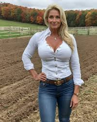 Where do you live? 📍 Can I ask? 🤔 I'm not stalking 👀, I just want to  know if we're too far or too close than we think. 😏💘"