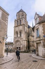 Eglise Ste Radegonde Photo Vienne Poitiers Et Environs 86 Eglise Eglise Cathedrale Cathedrale