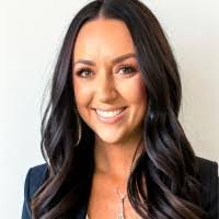 Jessica Beamer's Instagram, Twitter & Facebook