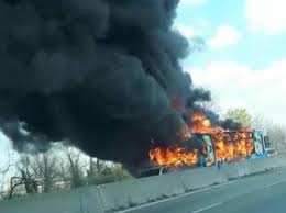 Tra le province con il maggior numero di nuovi casi milano a 123, di cui 53 in città e gli altri nell'hinterland, varese a 120 e brescia a 55. Incendio Bus A Milano Attentato Sventato Per 51 Studenti Corriere It