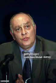 45 Geoffrey Bradford Photos & High Res Pictures