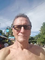 Bruno Selmo's Instagram, Twitter & Facebook