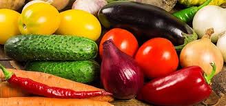 How long do onions last? Good Veggies Gone Bad When To Throw Out Those Onions Mushrooms Greens In Your Fridge Food Hacks Wonderhowto