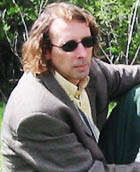 Mike Vigoda, founder of the legendary Mike's Place, dies