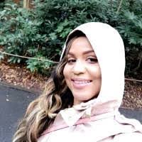 Earl Farve's Instagram, Twitter & Facebook