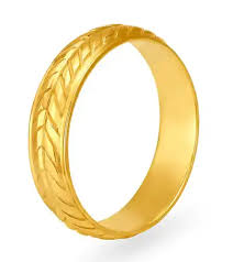 In is no surprise that the jewellery industry makes extensive use of gold wedding ring designs to symbolise steadfastness and faithfulness of marriage bond. 35 Latest Designs Of Wedding Rings For Stylish Couples