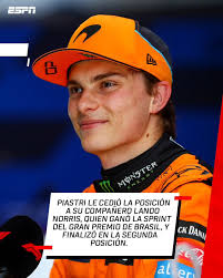 🟠 1-2 DE #MCLAREN EN LA SPRINT DEL #BRAZILGP 🏁 🤝 Oscar #Piastri le cedió  la posición a Lando #Norris, quien sumó 2 puntos más que #Vertsappen (3°)  en la lucha por