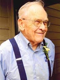 Kim Turnquist's Instagram, Twitter & Facebook