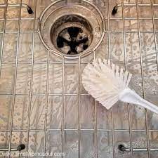 Cookie sheets, skillets with elongated handles. Why You Should Ditch Your Sink Grid Now Girl Just Diy