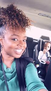 Rayna Moore (@raynamoore)