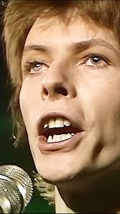 David Bowie Five Years, The Rise And Fall Of Ziggy Stardust And The Spiders  From Mars. . . . #davidbowie #bowie #ziggystardust #fiveyears #music  #davidbowieforever #bowieforever #rock #davidbowiefan #starman #vinyl  #davidrobertjones #aladdinsane #