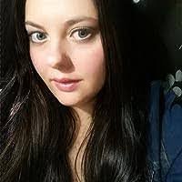 Lacey Wray's Instagram, Twitter & Facebook