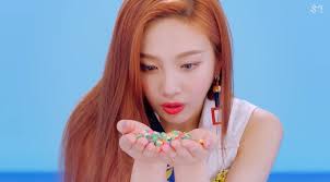 Music Video Fashion: Red Velvet