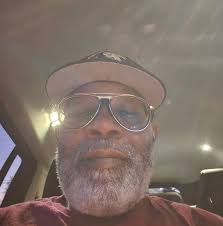 The Game said you was a safe artist" Snoop Dogg while reacting to comments  made by The Game