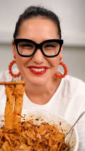 Meet the ultimate quick and easy hand-pulled noodles 🍜🔥