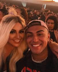 Jesus Magallon's Instagram, Twitter & Facebook