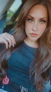 GVSU 2008 & 2012 graduate seeking nursing career