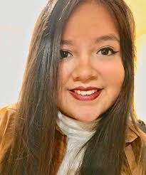 Alejandra Davila's Instagram, Twitter & Facebook