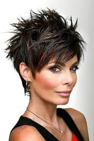 Tina Strobel's Instagram, Twitter & Facebook