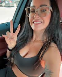 🖤 Trisha Joseph 🖤 (@iamtrishajo) • Instagram photos and videos