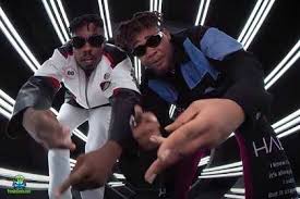 This song deserves all the accolades. Ladipoe Feeling Video Ft Buju Mp3 Download Trendybeatz