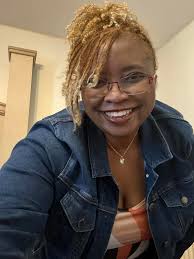 My favorite type of women in order 1. Black Women 2. Black Women in Spanish  3. Women that happen to be black 4. Women with a lot of melanin 5. Nubian  Queens