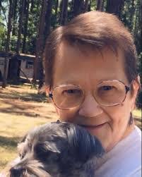 Teresa Cutright's Instagram, Twitter & Facebook