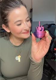 Kiddle Finger Easter Eggs