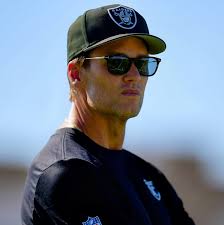 Thomas Lash (@ThomasJLash)