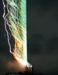 In This Lightning Flash That Researchers Generated Over Camp Blanding Fla Luminous Stroke Sequences A Aesthetic Photography Nature Lightning Lightning Flash
