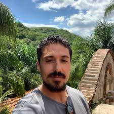 Gavilanes Stone Smith