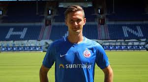 Lediglich sechs punkte trennen die kogge (7.) von den osnabrückern. Nachster Neuzugang Hansa Rostock Holt Kai Bulow Zuruck An Bord Nordkurier De