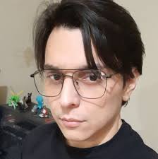 CHRISTMAS COMMISSIONS OFFICIALLY OPEN* Hello! It may only be August, but if  you've been thinking about commissioning a drawing for a Christmas gift,  now is a great time to book. I currently