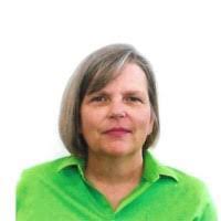 Sandra Packard's Instagram, Twitter & Facebook