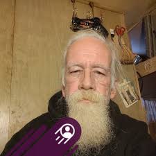 Drink up! 🦕🦖🍻😉