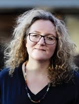 Book Review: Behind Closed Doors by Elizabeth Haynes