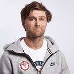 MARY B. COE HAS NUPTIALS