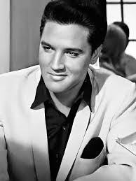 Elvis Russell's Instagram, Twitter & Facebook