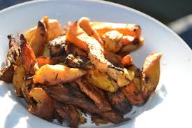 Legumes Anciens Rotis Au Four J Ai Choisi Ici Un Melange De Legumes D Antan Appeles Aussi D Autrefois Legumes Anciens Recette Legume Recette A Base De Legumes
